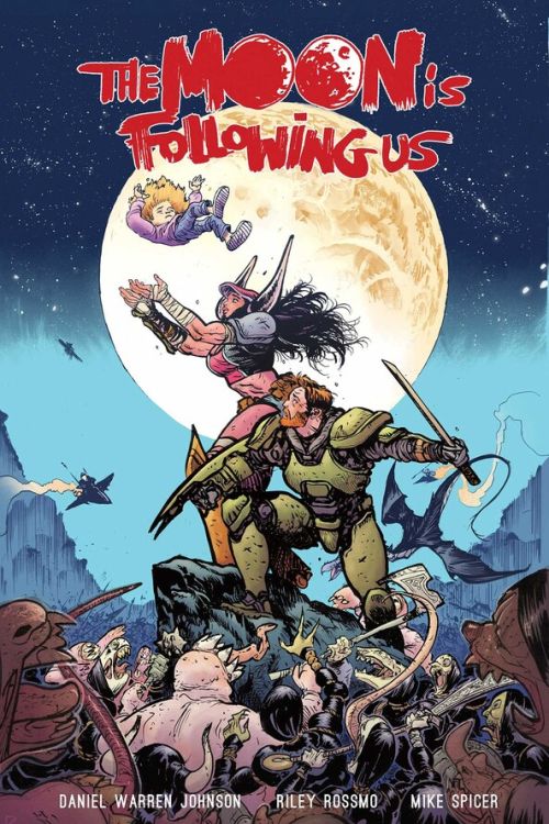 Couverture de The Moon is Following Us